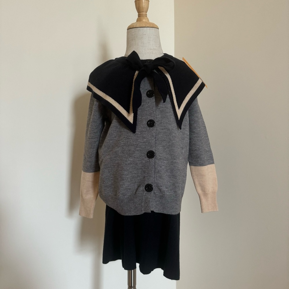 NWT kids navy cardigan and skirt set 4T 110